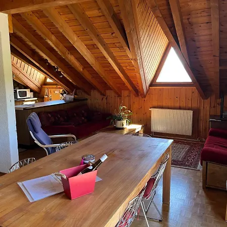 Apartment Chalet Les Rhodos Appartement Le Yeti