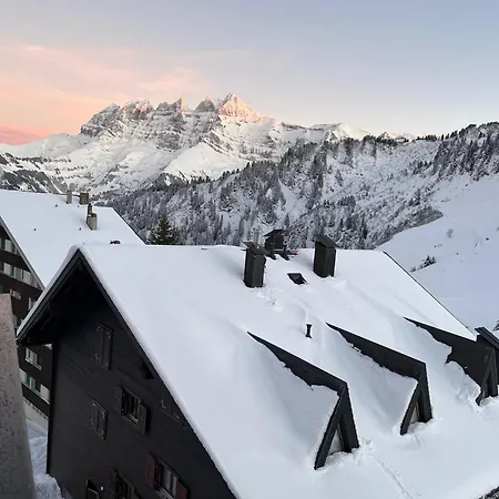 Les Rhodos Le Yeti Les Crosets